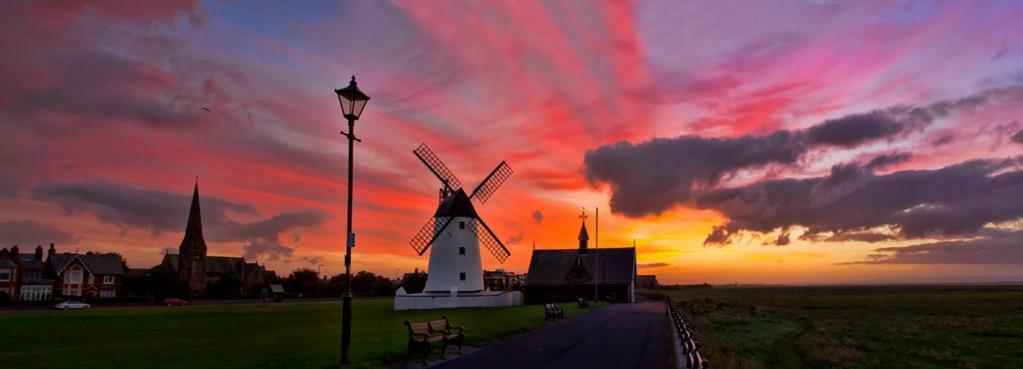 Esjays At Knowles House Bed & Breakfast Lytham St. Annes Eksteriør bilde